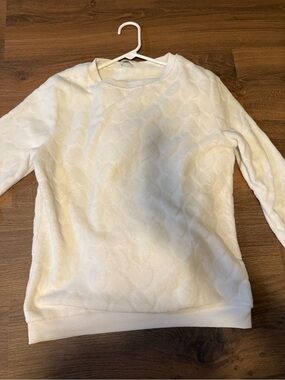 Women's Cream Crewneck Pullover Sweater